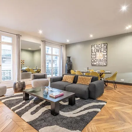 Sweett - Triangle D'or Apartman *