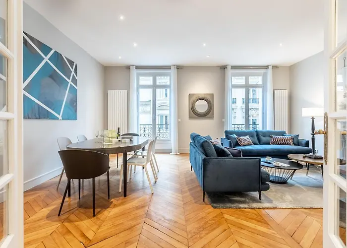 Sweett - Triangle D'or باريس