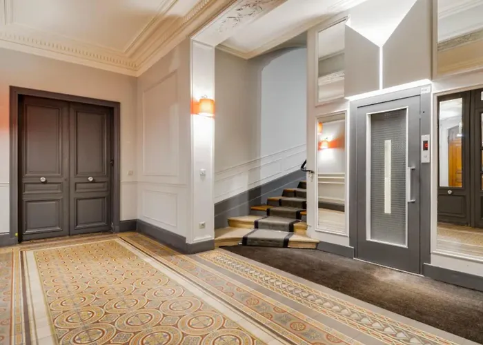 Sweett - Triangle D'or باريس