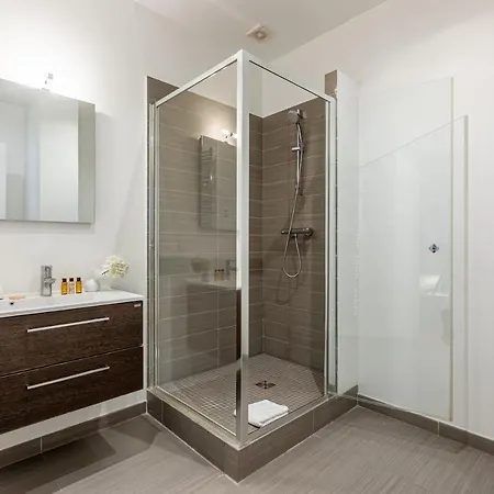 Sweett - Triangle D'or * 파리