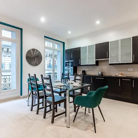 Sweett - Triangle D'or 파리